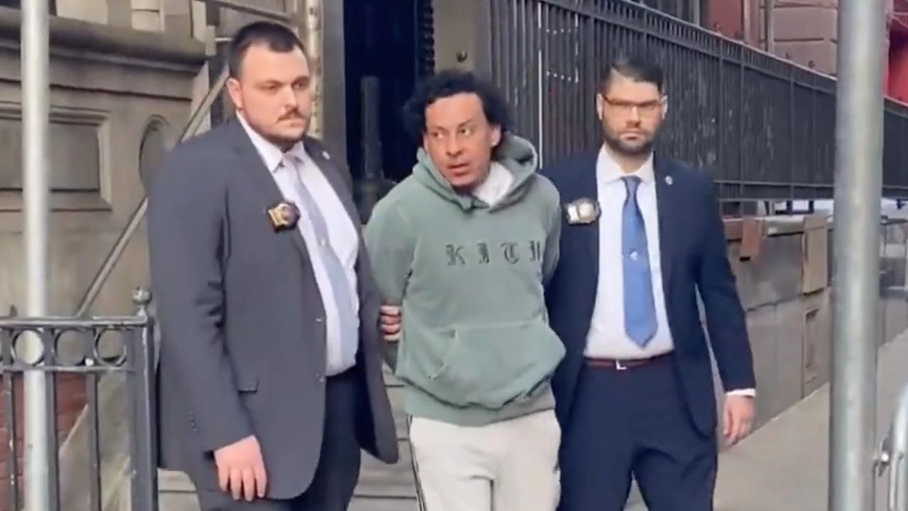 Imagen Principal de Nota: Hondureño es detenido en Nueva York tras empujar a dos personas a las vías del metro
