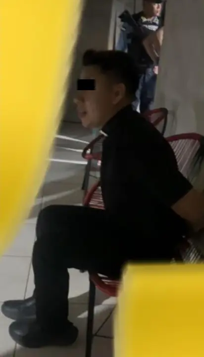 Foto de la captura del sacerdote acusado de abuso en Lempira