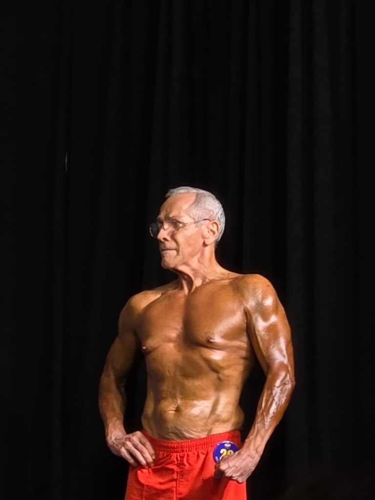 El doctor Manuel Guillén durante su participación en el Diamond Classic 2026.