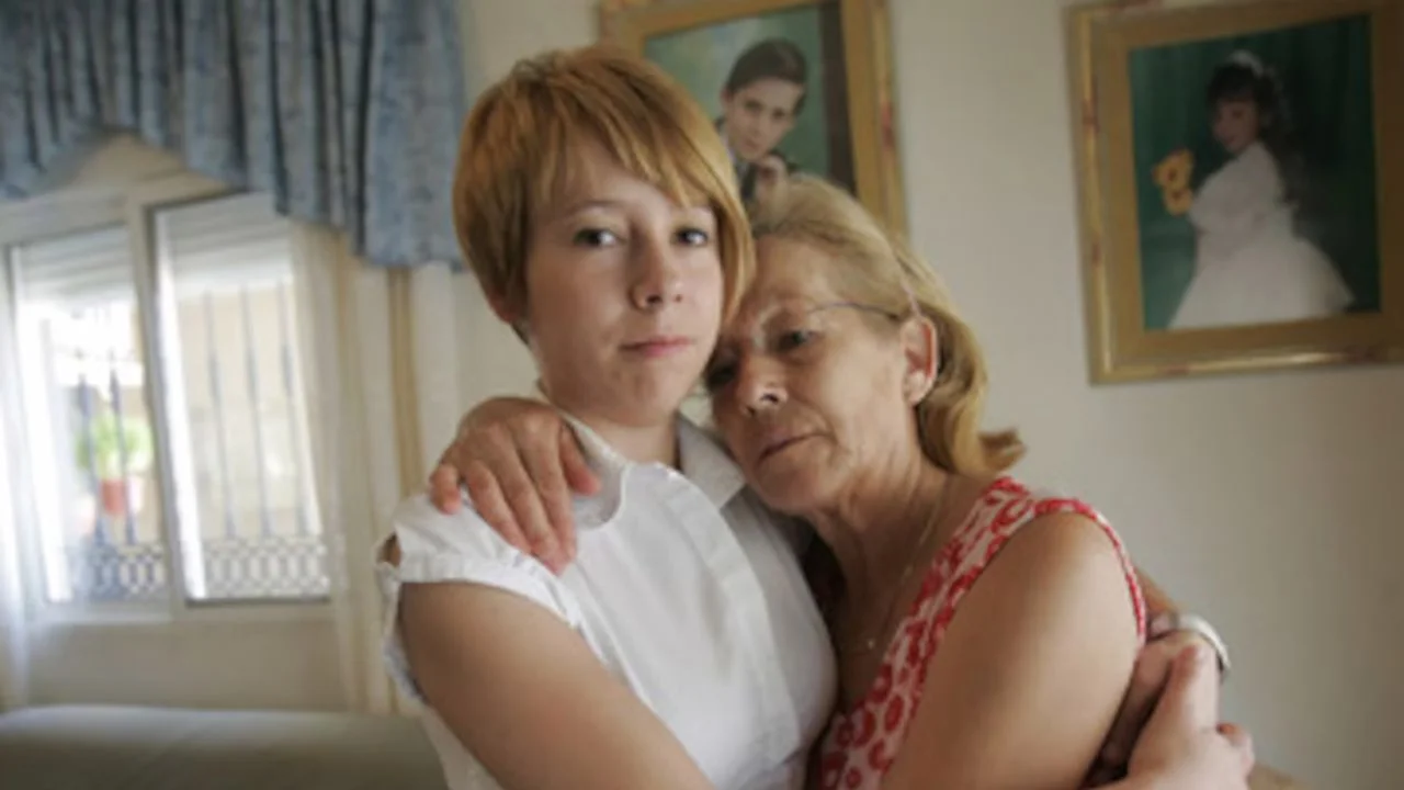 María del Carmen García y su hija Verónica.