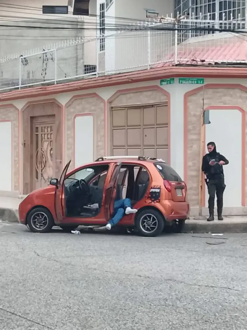 Foto de Carlos Alberto Kaiser Rivadeneira, leyenda del fútbol muerto en su carro