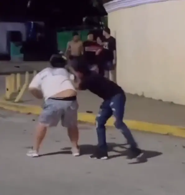 Foto de la pelea en Tela