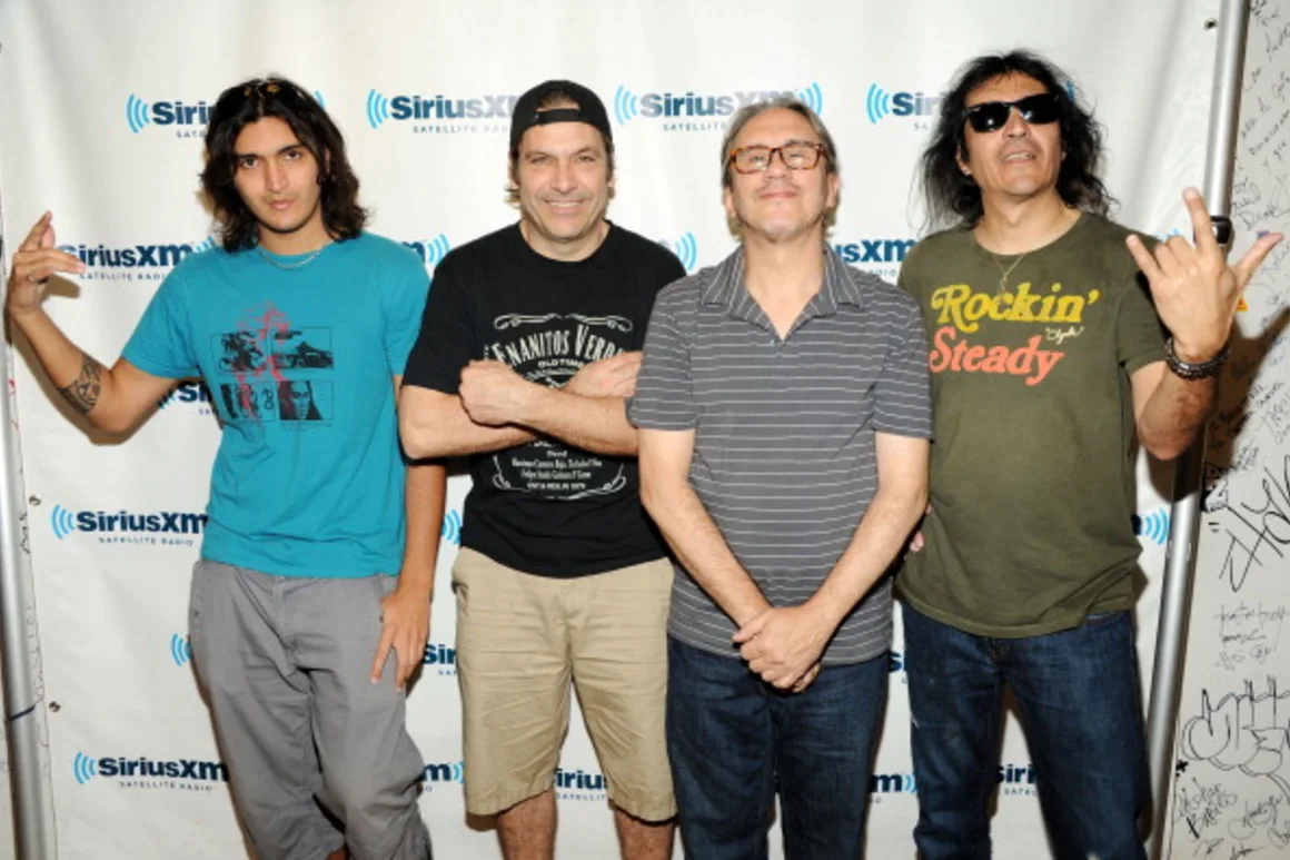 Juan Pablo Staiti, Jota Morelli, Marciano Cantero y Felipe Staiti,