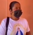 madre de la menor hondureña que tomó pegamento por broma de los compañeros