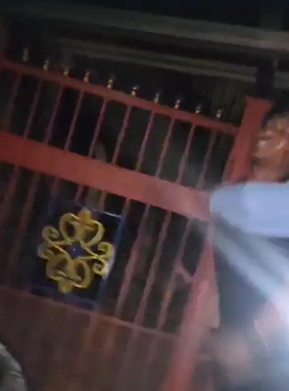 joven provoca policías y es arrestado 