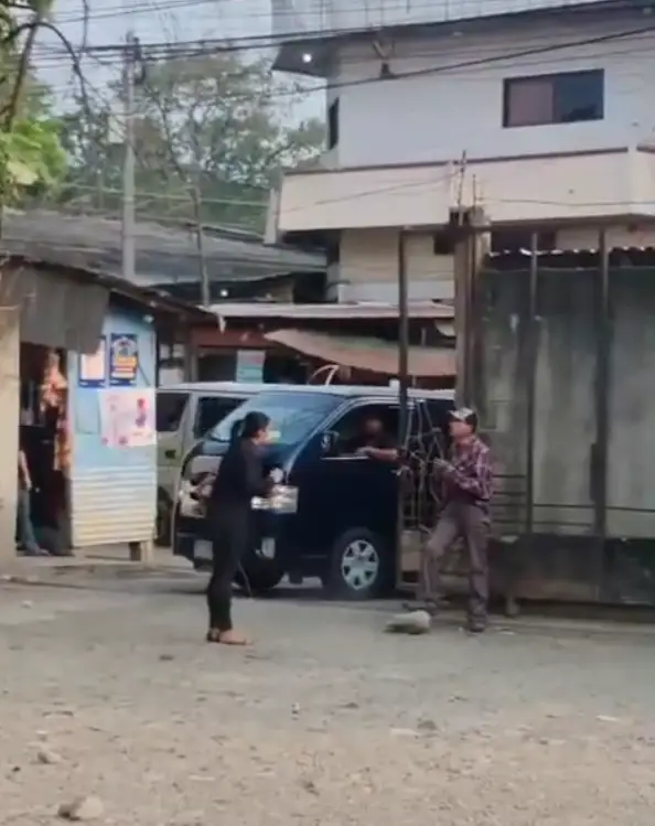 Mujer golpea a su pareja en SPS, Cortés