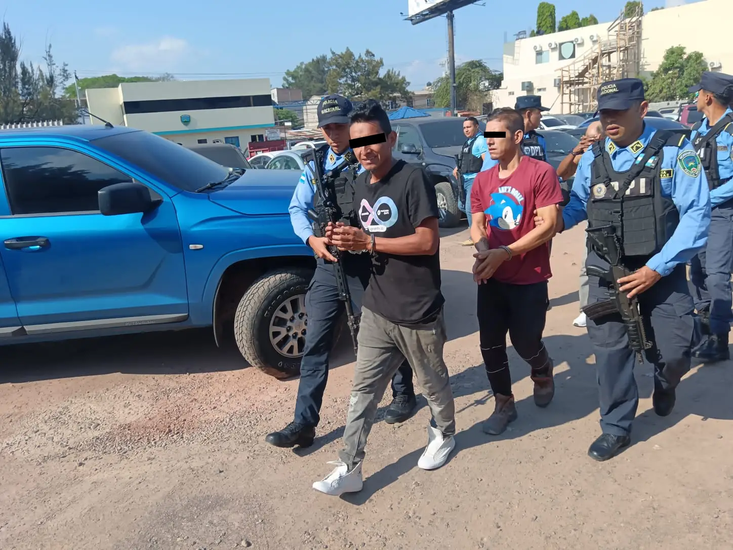 Exesposo y excuñado de la hondureña que era golpeada en Tegucigalpa 