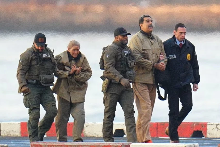 Nicolás Maduro y su esposa custodiados por agentes de la DEA