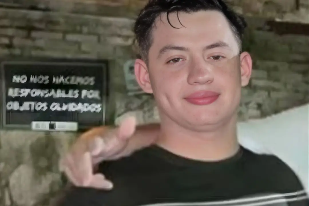  Olvin Alexander Mejía Solís