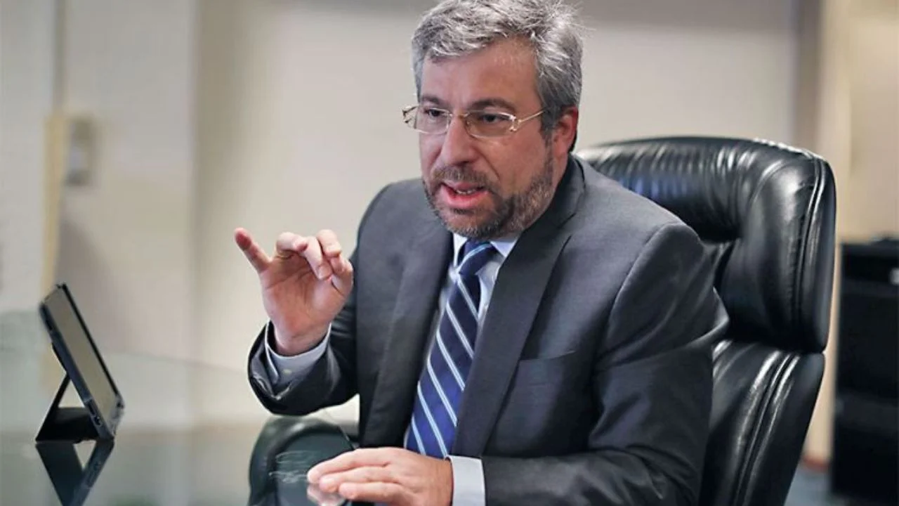 Piero Corvetto biografía Wikipedia