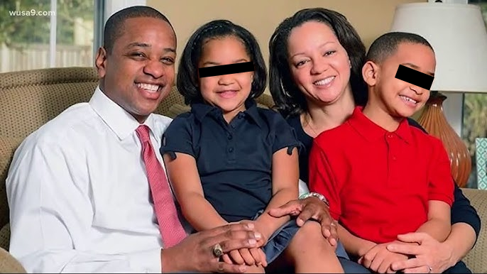 Justin Fairfax, su esposa Cerina Fairfax y sus dos hijos.