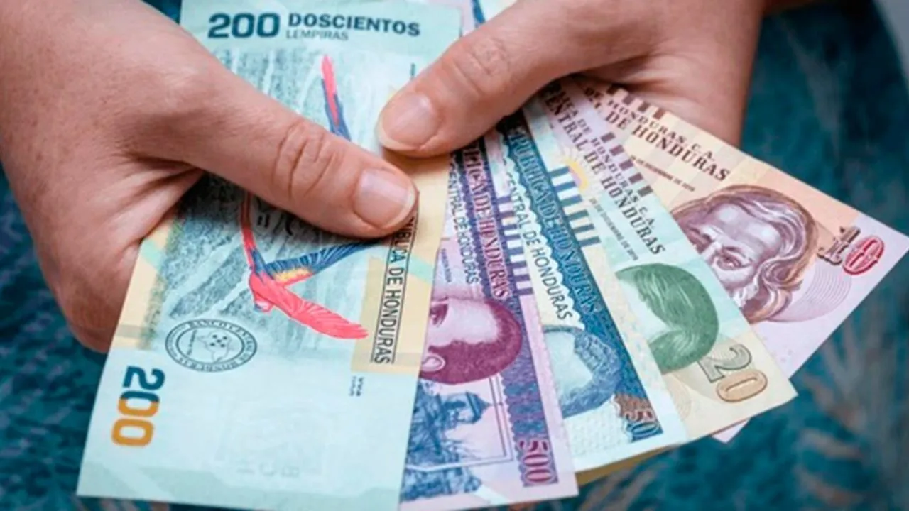 Así avanzan las negociaciones sobre el salario mínimo: ¿Cuándo será aprobado?