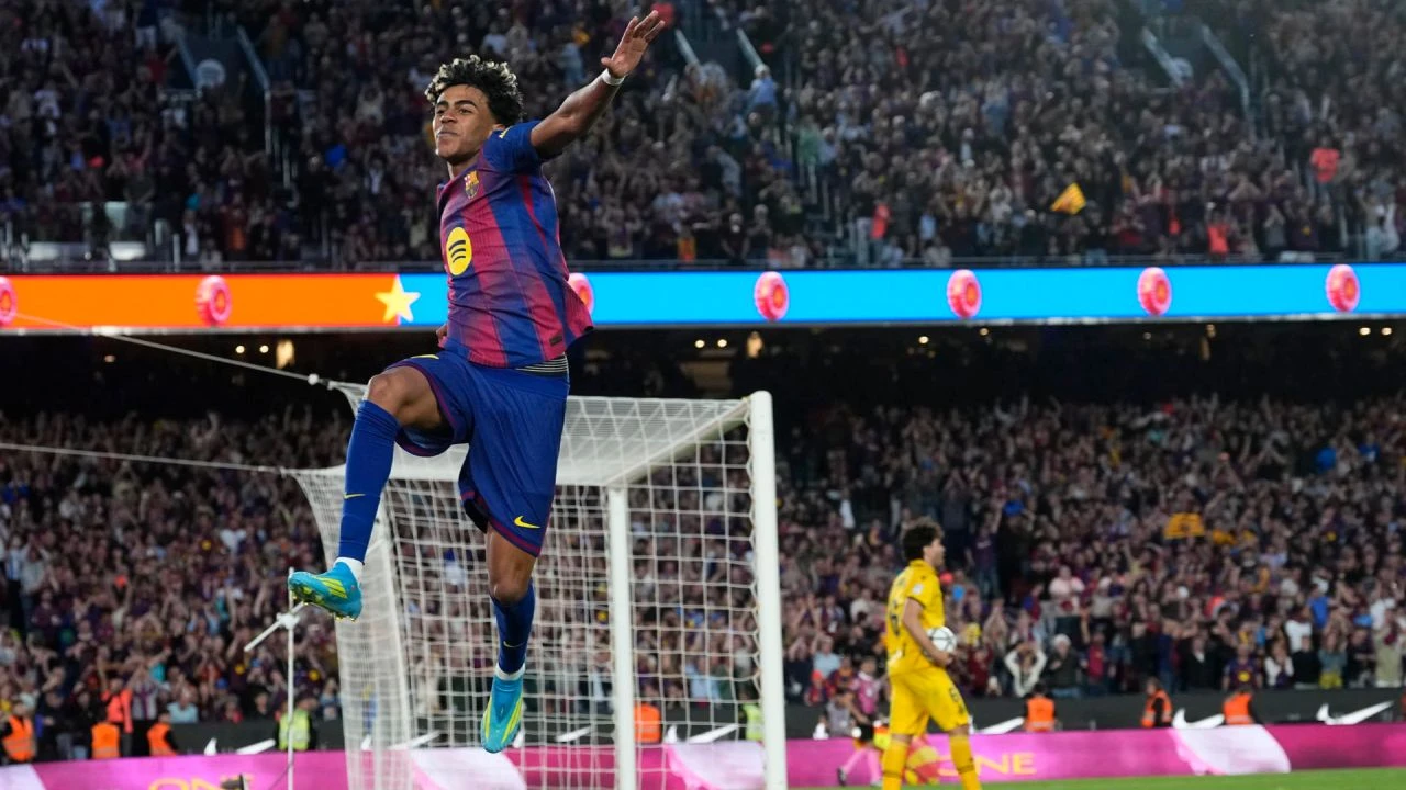 Imagen de El Barcelona golea 4-1 al Espanyol y acaricia el título de liga