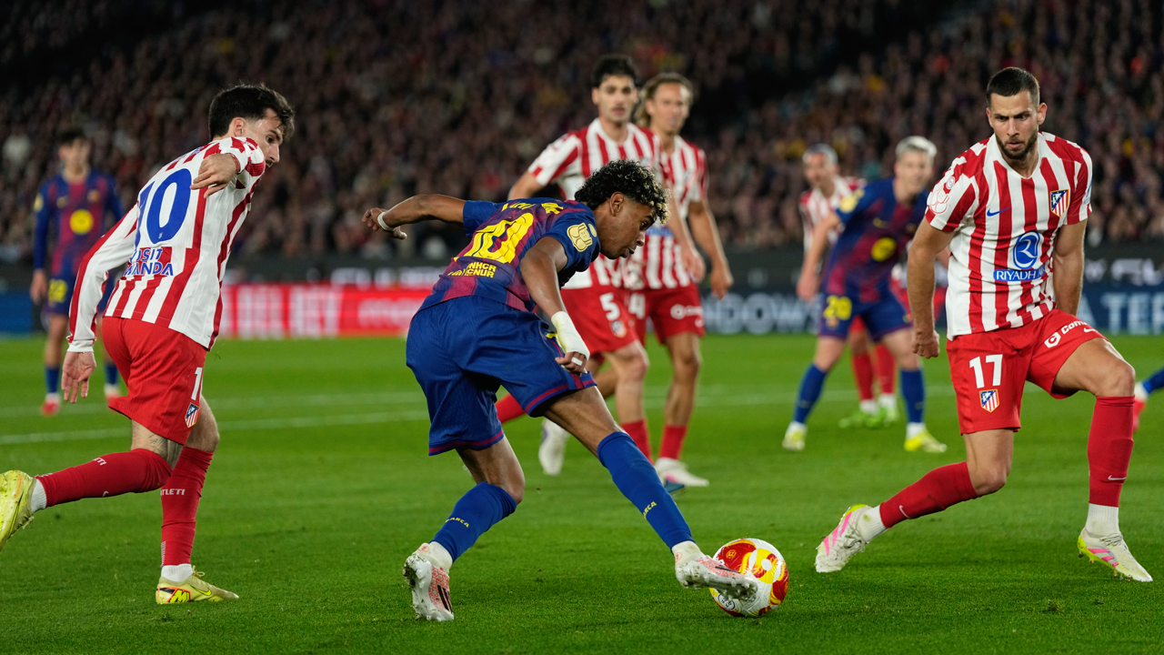 Barcelona y Atlético de Madrid abren duelo clave de Champions Barcelona y Atlético de Madrid abren duelo clave de Champions