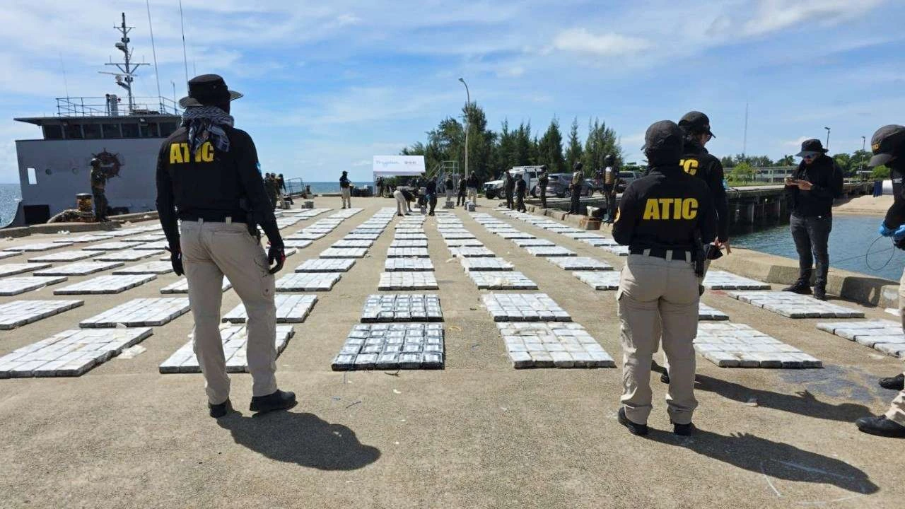 Imagen de Sentencias de 11 años para cinco colombianos atrapados con coca en 2024