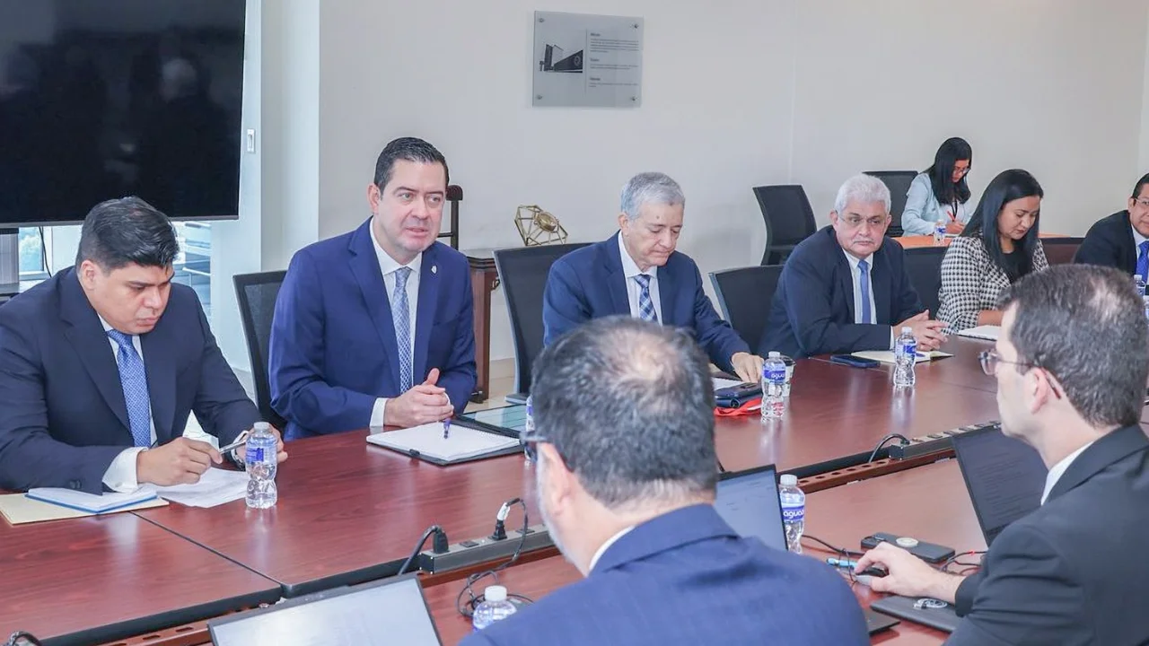 Imagen de FMI revisa millonario acuerdo con Honduras. ¿Habrá alivio económico?