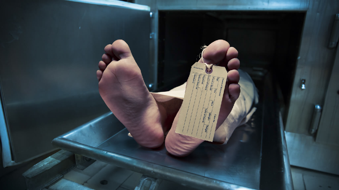 Hombre declarado muerto 'revive' en plena morgue: iban hacerle la autopsia Imagen de Hombre declarado muerto 'revive' en plena morgue: iban hacerle la autopsia