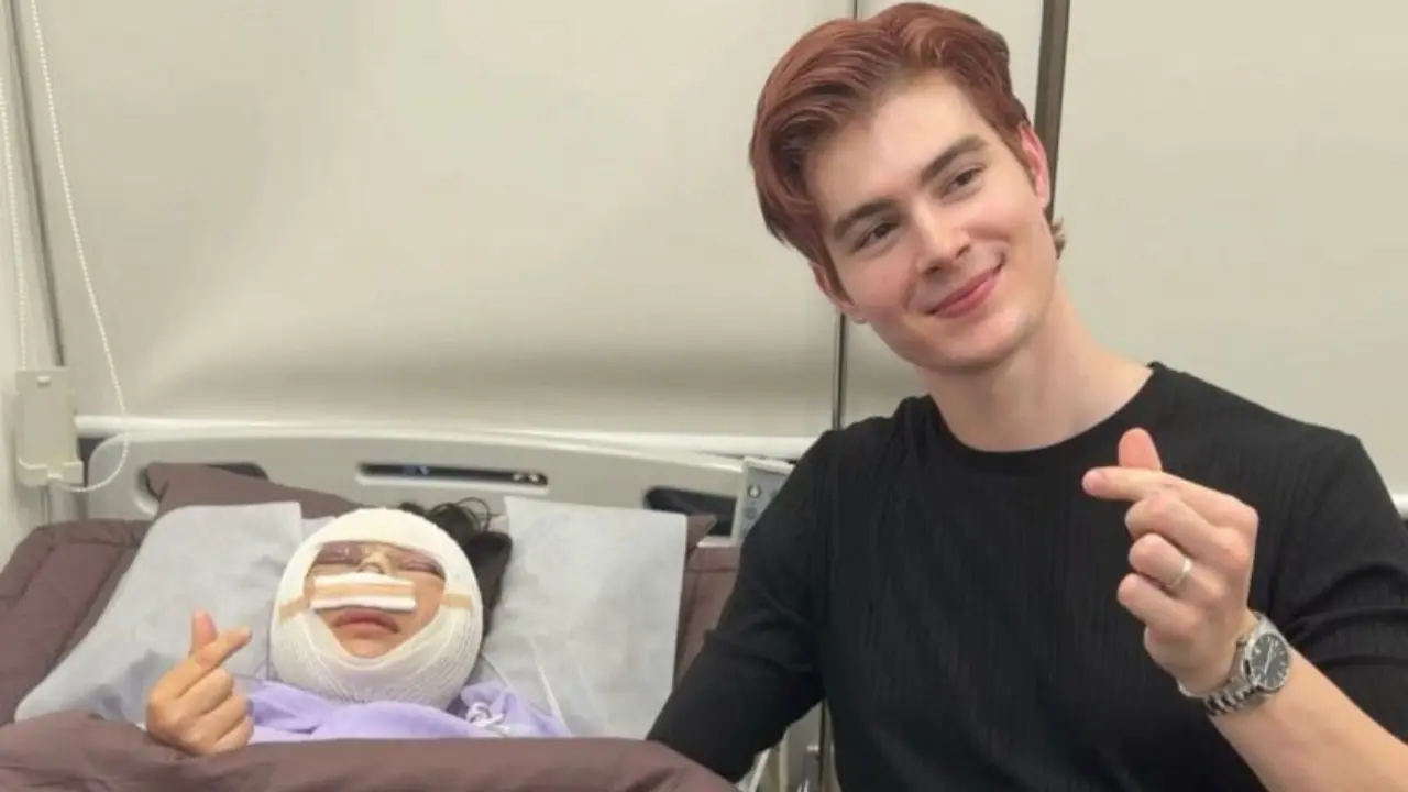 Imagen de "Influencer" tailandesa se somete a cirugía facial para ser "guapa" como su esposo