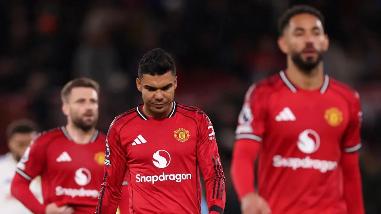 Imagen de ¡Histórico! El Leeds United vuelve a vencer al Manchester United en Old Trafford tras 45 años