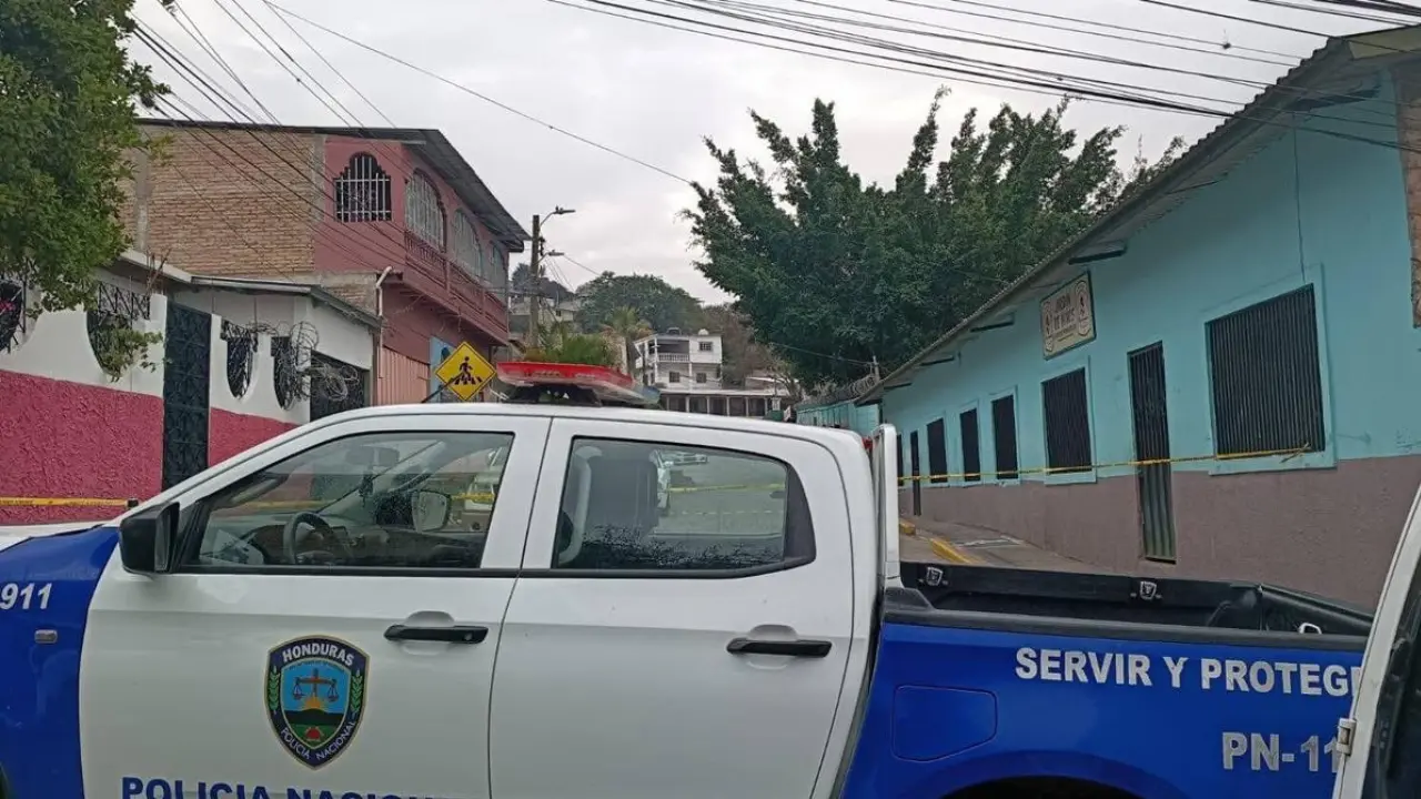 Imagen de Matan a un hombre frente a jardín de niños en la colonia Nueva Suyapa