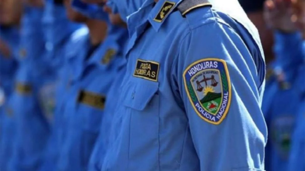 Imagen de Más de 40 policías denunciados por sobornos y acoso en Honduras