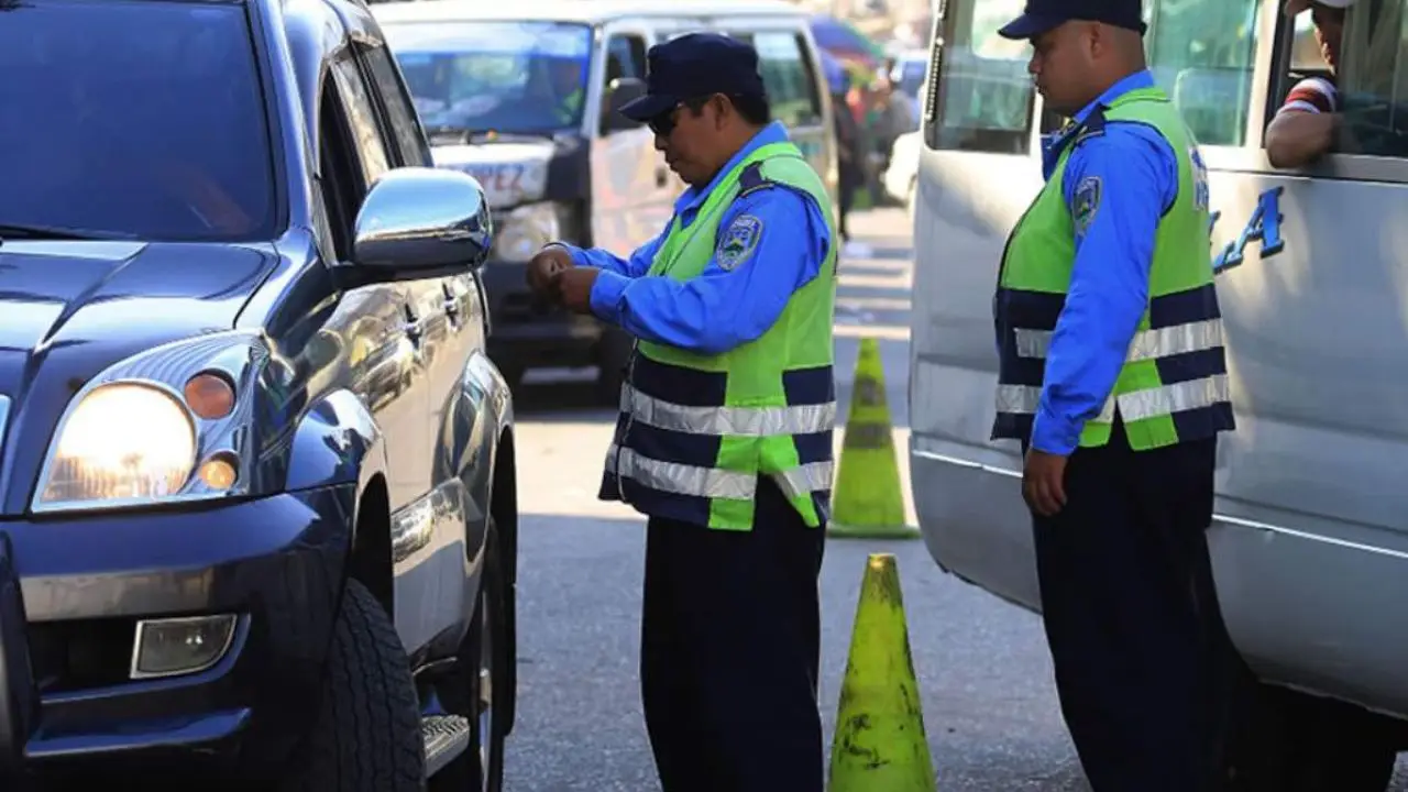 ¡Por bolos! Operativos dejan sin licencias a más de 700 conductores Imagen de ¡Por bolos! Operativos dejan sin licencias a más de 700 conductores