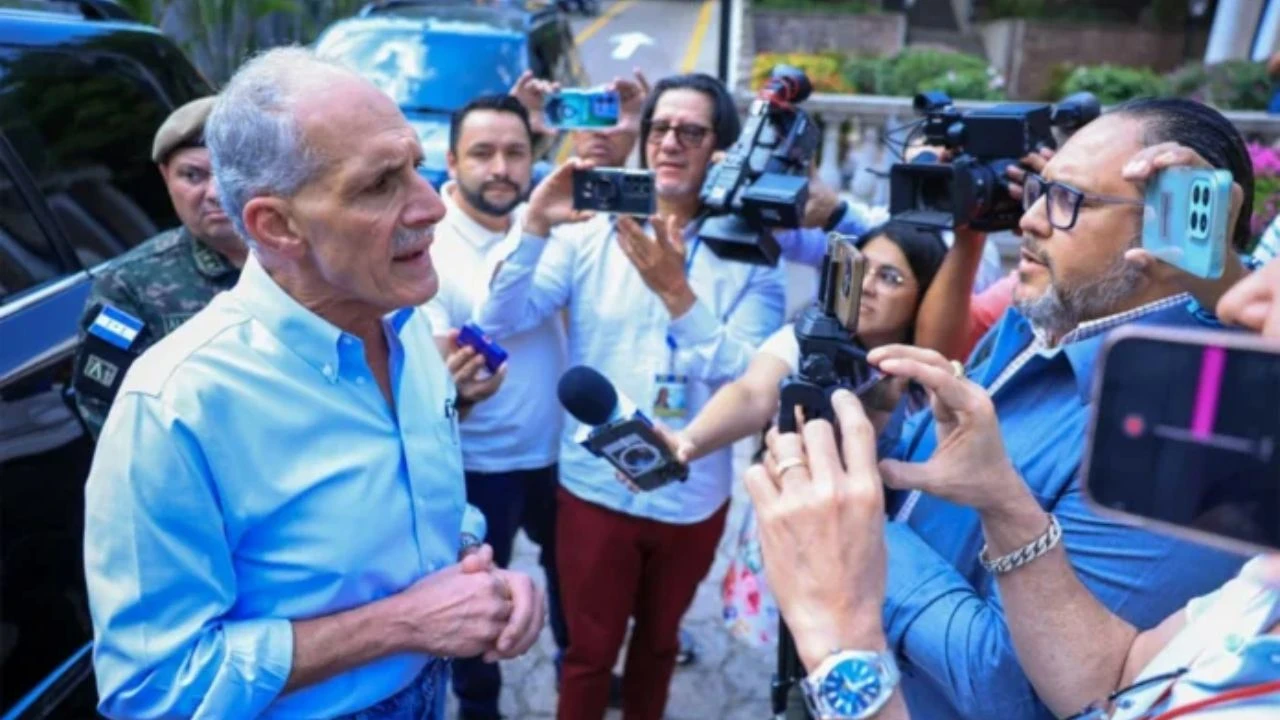 Imagen de Asfura impulsa nuevas medidas energéticas y demanda consenso sobre salario mínimo