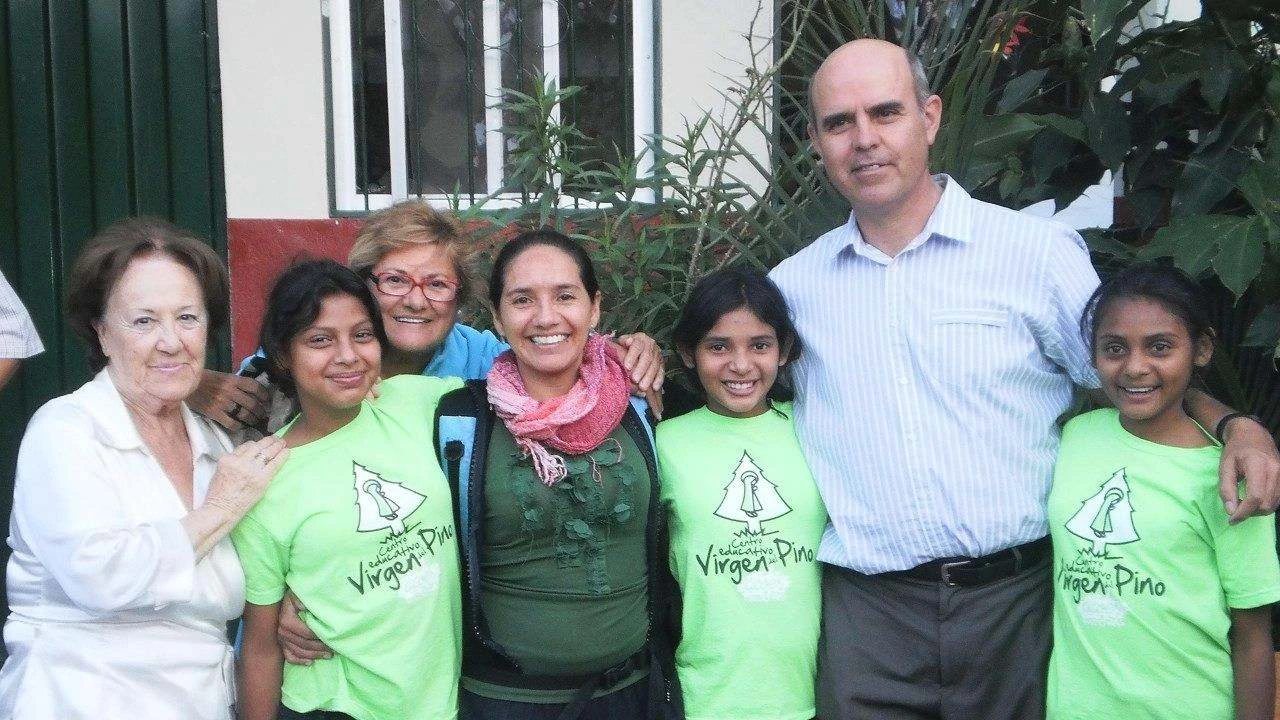 Imagen de El sacerdote que convirtió 33 años en esperanza para Honduras