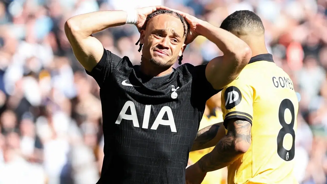 Imagen de Xavi Simons sufre lesión y dice adiós al Mundial 2026, Tottenham confirma