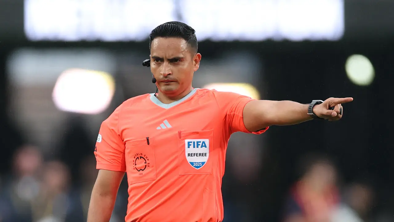 Said Martínez dirigiendo un partido del Mundial de Clubes 2025. FOTO: Cortesía