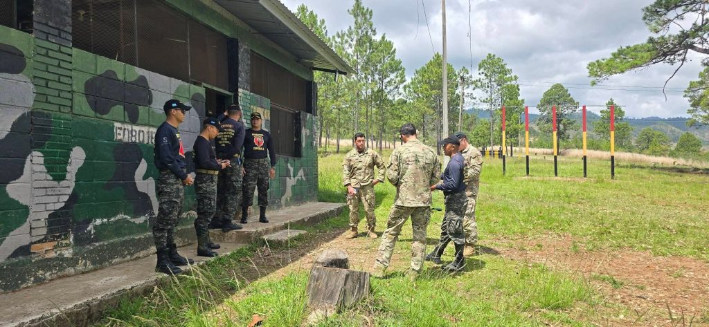 militar entrenamiento