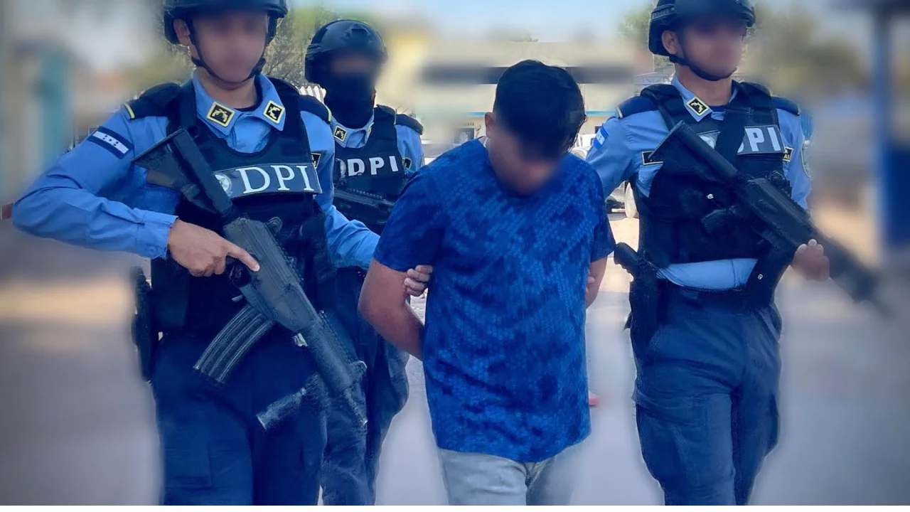 Captura de alias “El Tío”, señalado por su presunta participación en el homicidio de un menor en la capital. 