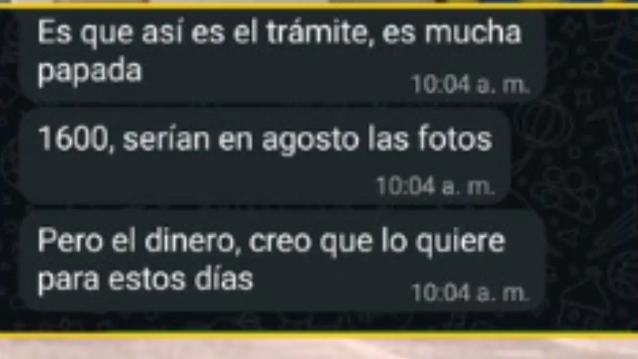 captura de pantalla compartida en redes sociales de supuestos cobros en la unah por parte de un docente