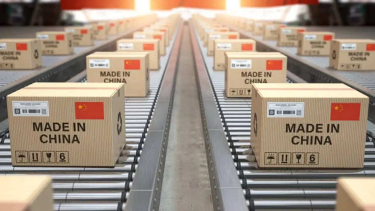 Varias cajas de cartón