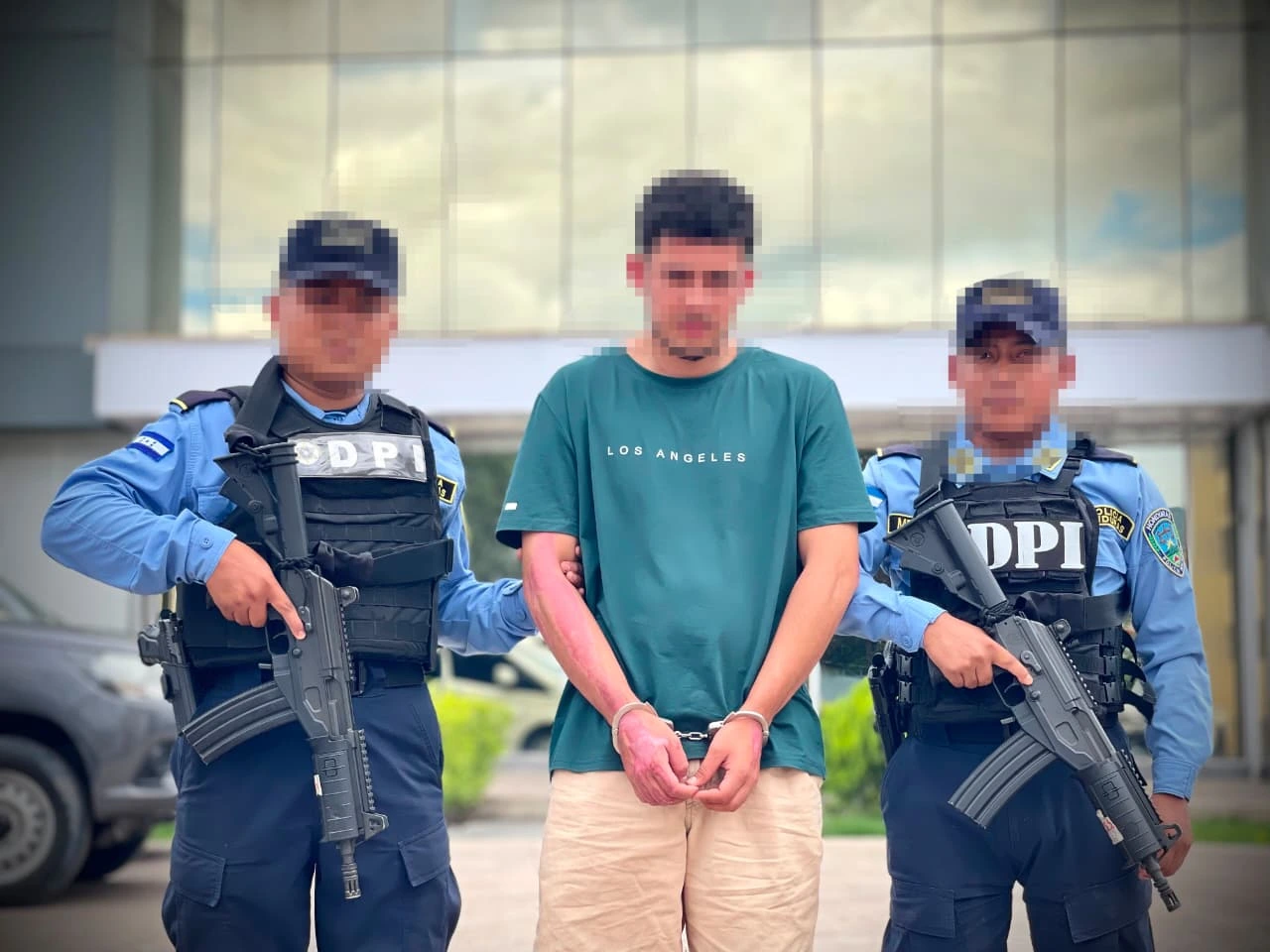 Hondureño detenido por presuntamente apropiarse de más de 14 mil lempiras.