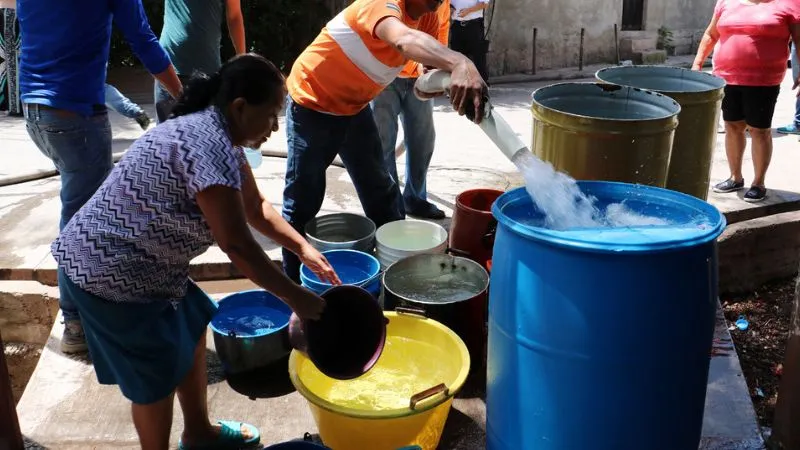 escasez de agua en la capital