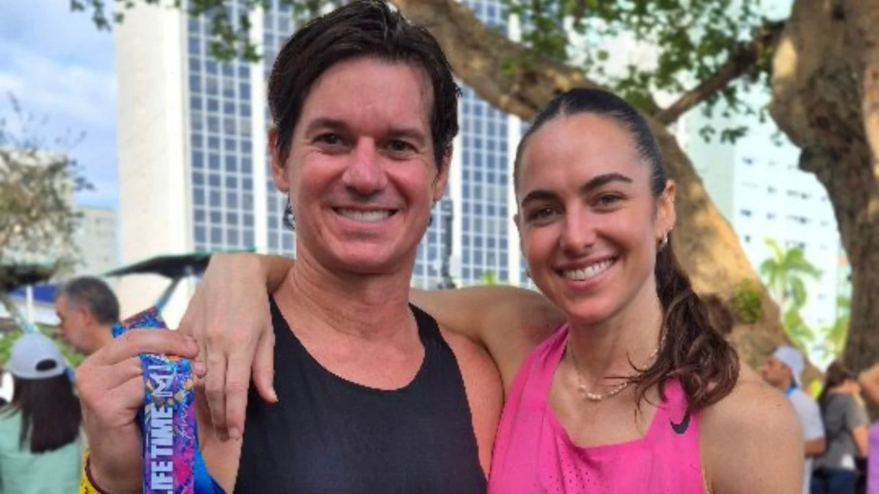 Rebeca Landa y su esposo Facundo González del Solar en su boda.