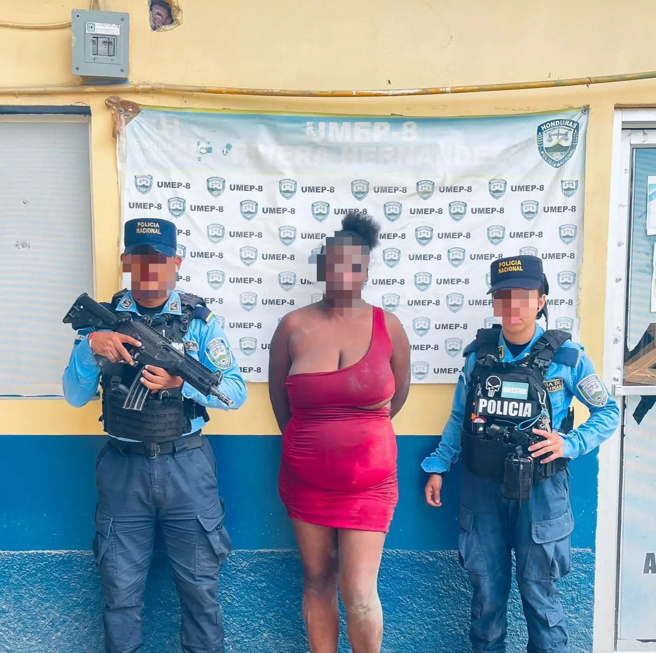 mujer detenida