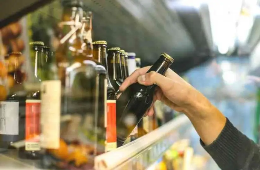 botellas de bebidas alcohólicas