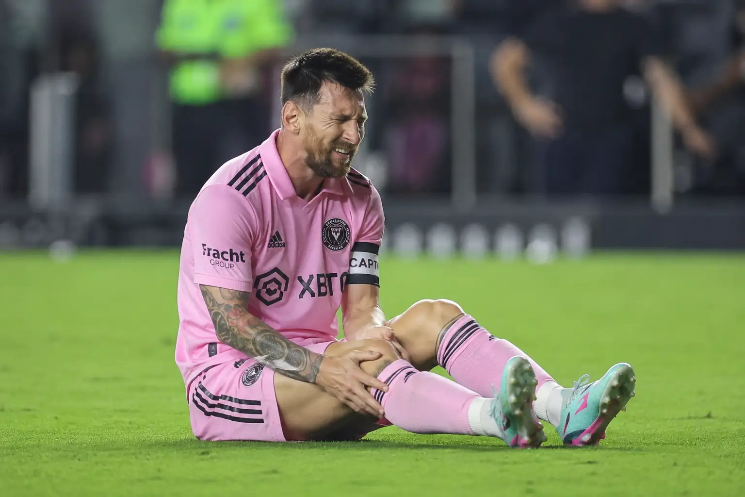 Lionel Messi tras su lesión