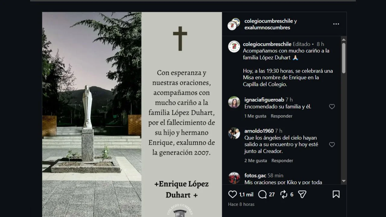 Anuncio de ceremonia por Enrique López Duhart.