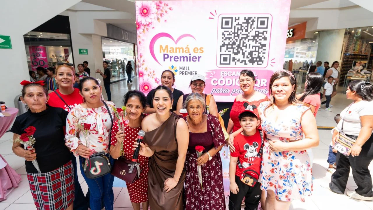 Madres hondureñas celebraron con serenatas, premios y espacios de fotografía profesional durante las actividades especiales organizadas por Grupo Premier en mayo. 