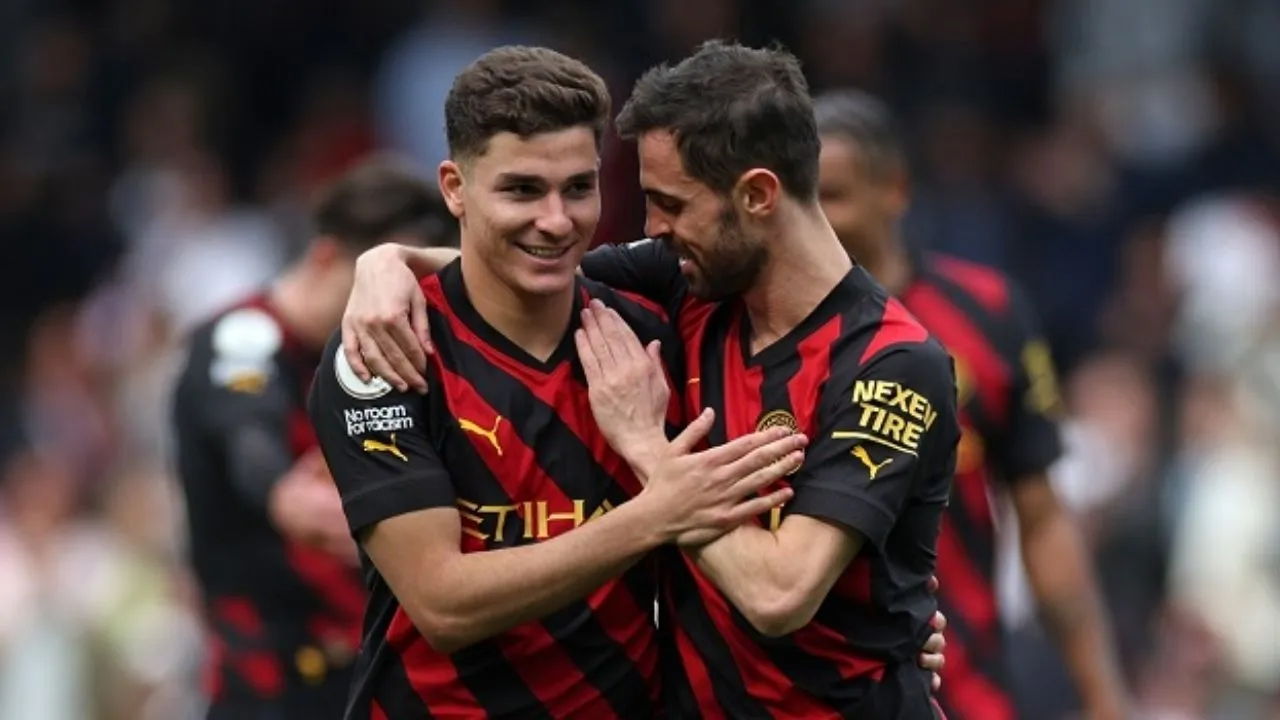 Barça acelera su revolución: cierra a Gordon y va por Álvarez y Silva Imagen de Barça acelera su revolución: cierra a Gordon y va por Álvarez y Silva