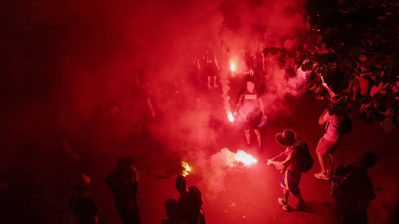 Imagen de Festejos por el triunfo del PSG dejan un muerto y dos heridos muy graves