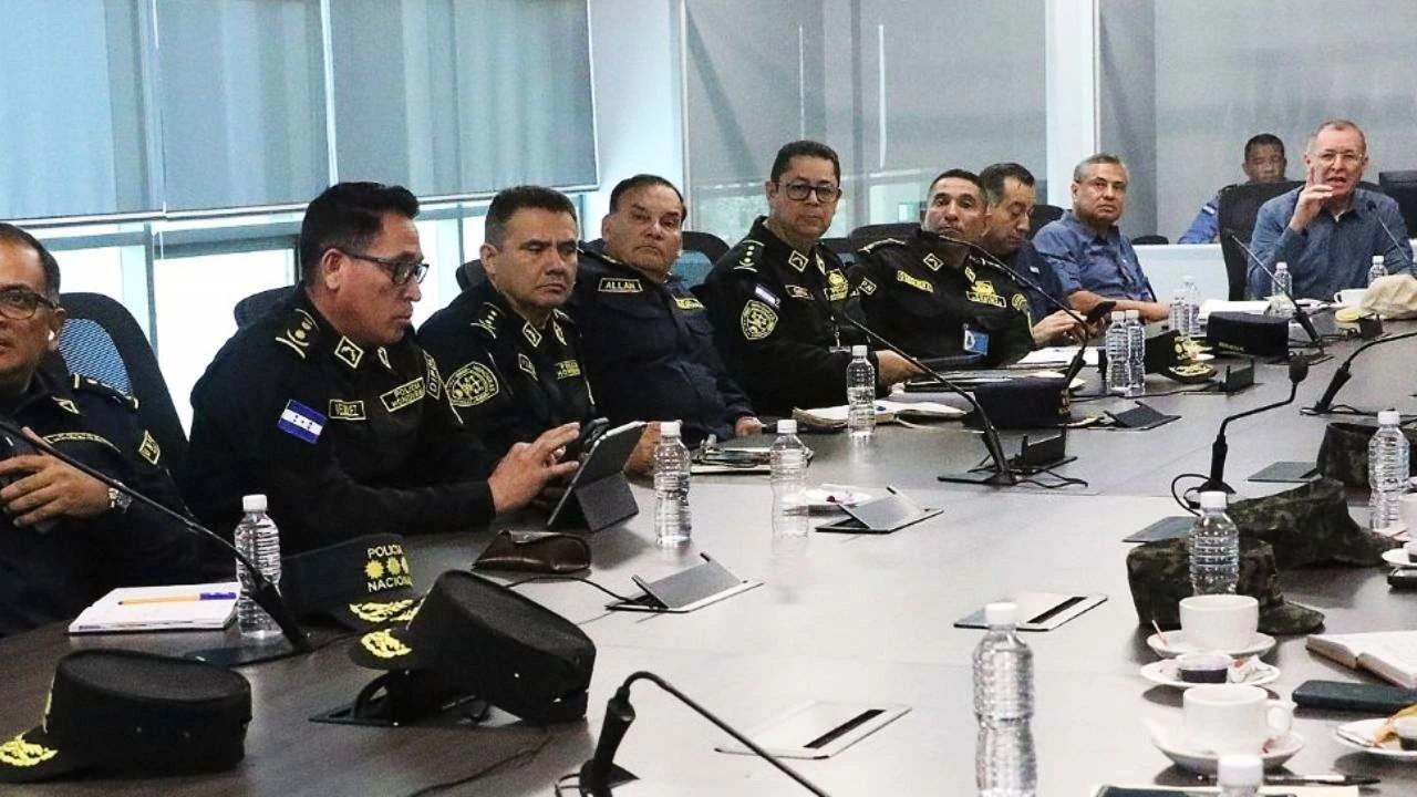 Comando de Crisis: El Estado reacciona ante ola de sangre en Colón y Cortés Imagen de Comando de Crisis: El Estado reacciona ante ola de sangre en Colón y Cortés
