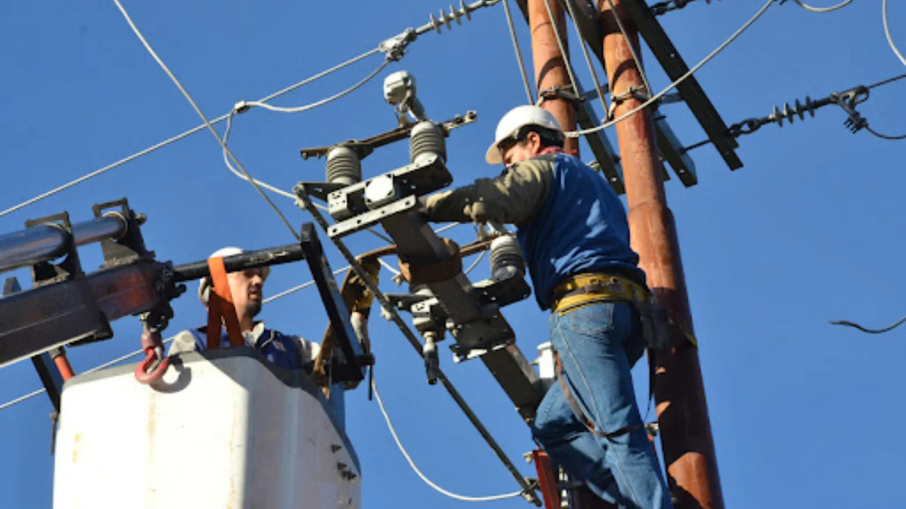 ¿Continuarán los 28 días? Gobierno anuncia plazo definitivo para pagar electricidad Imagen de ¿Continuarán los 28 días? Gobierno anuncia plazo definitivo para pagar electricidad