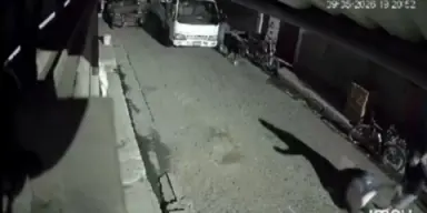 Imagen de 'Me vale la policía': denuncian video de agresión en plena calle