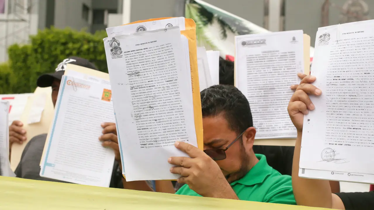 Campesinos de Honduras rechazan reforma legal que ‘criminaliza la protesta’