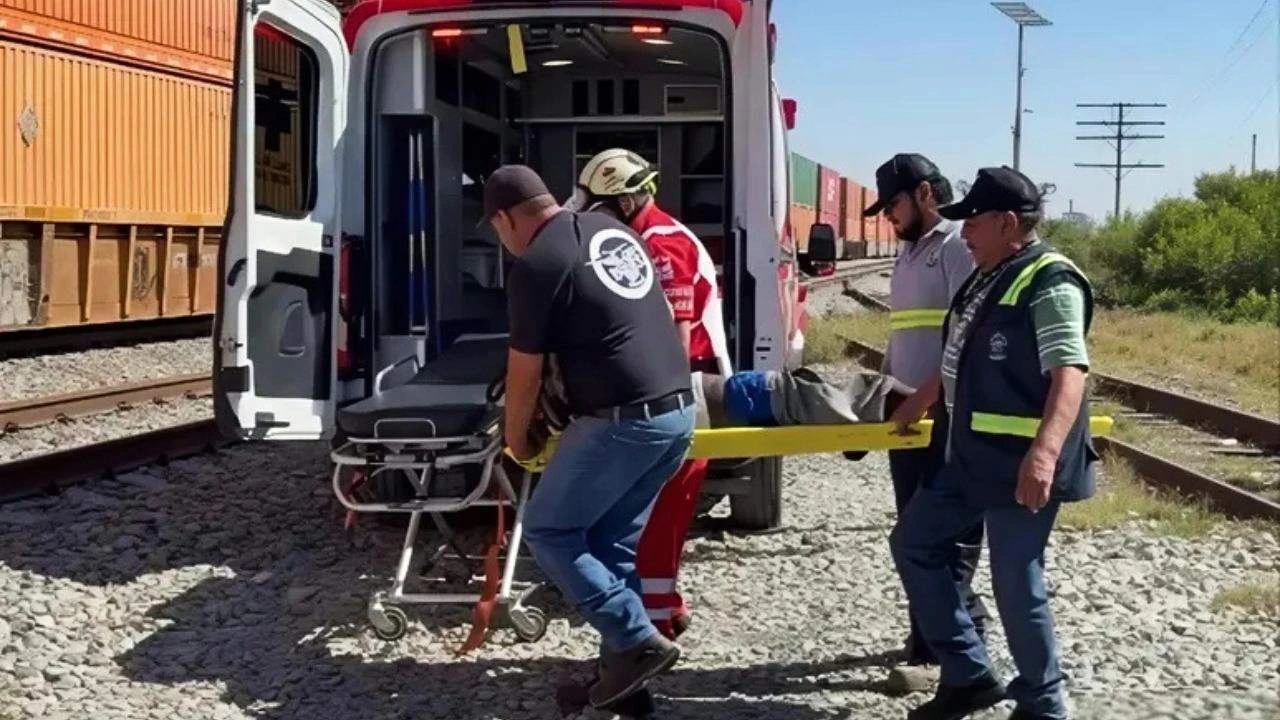 Migrante hondureño cae del tren y queda grave en Saltillo Imagen de Migrante hondureño cae del tren y queda grave en Saltillo