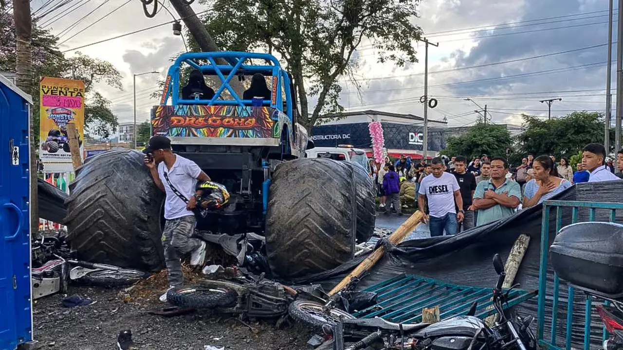 Imagen de Video: Tragedia en Colombia, monster truck pierde el control y deja tres muertos